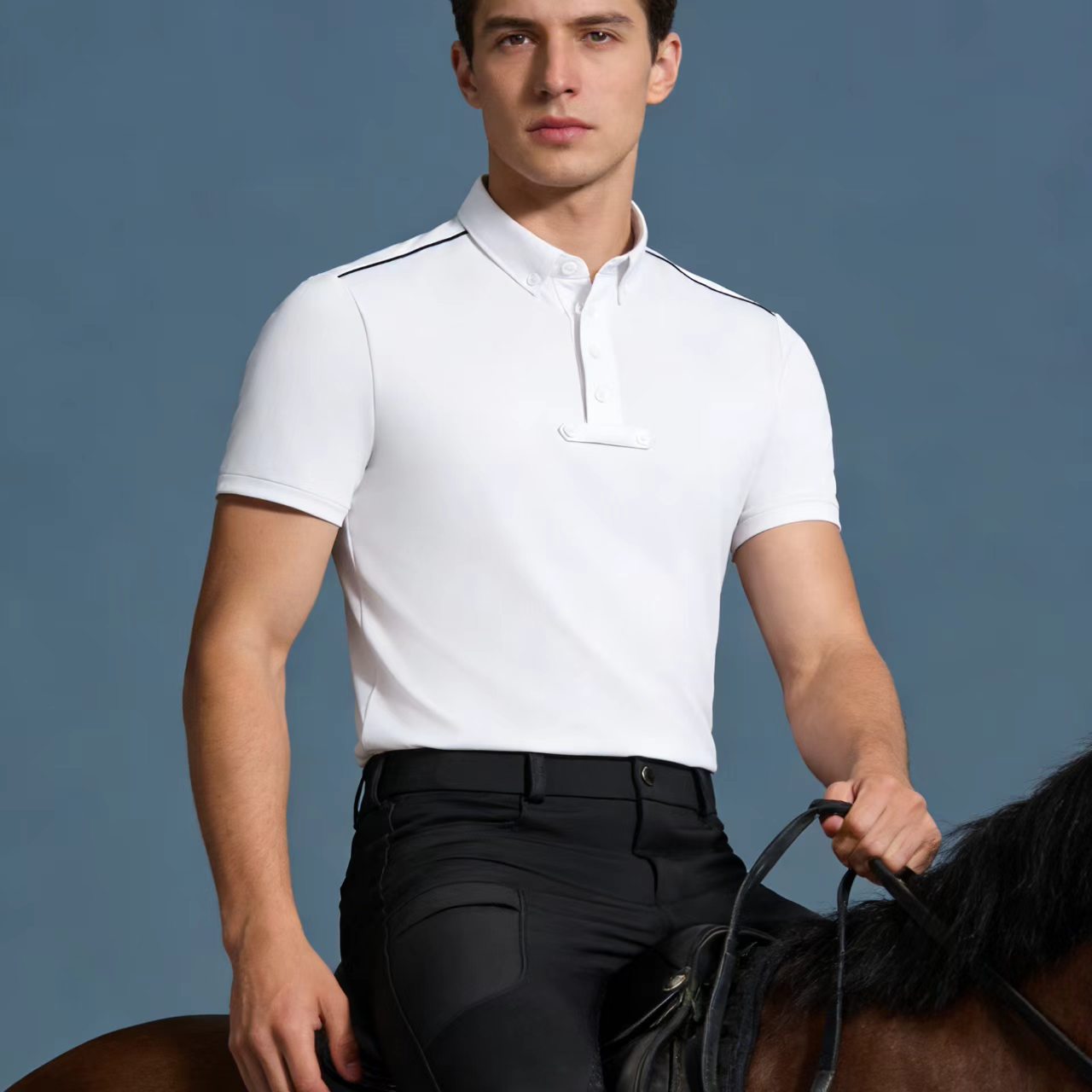 Polo Shirt Equestrian - เสื้อโปโลถักสำหรับนักขี่ม้าชาย เสื้อผ้าขี่ม้า ทรงเข้ารูป ยืดหยุ่นได้ เสื้อยืดแขนสั้นสำหรับฤดูร้อนสำหรับนักขี่ม้าชาย